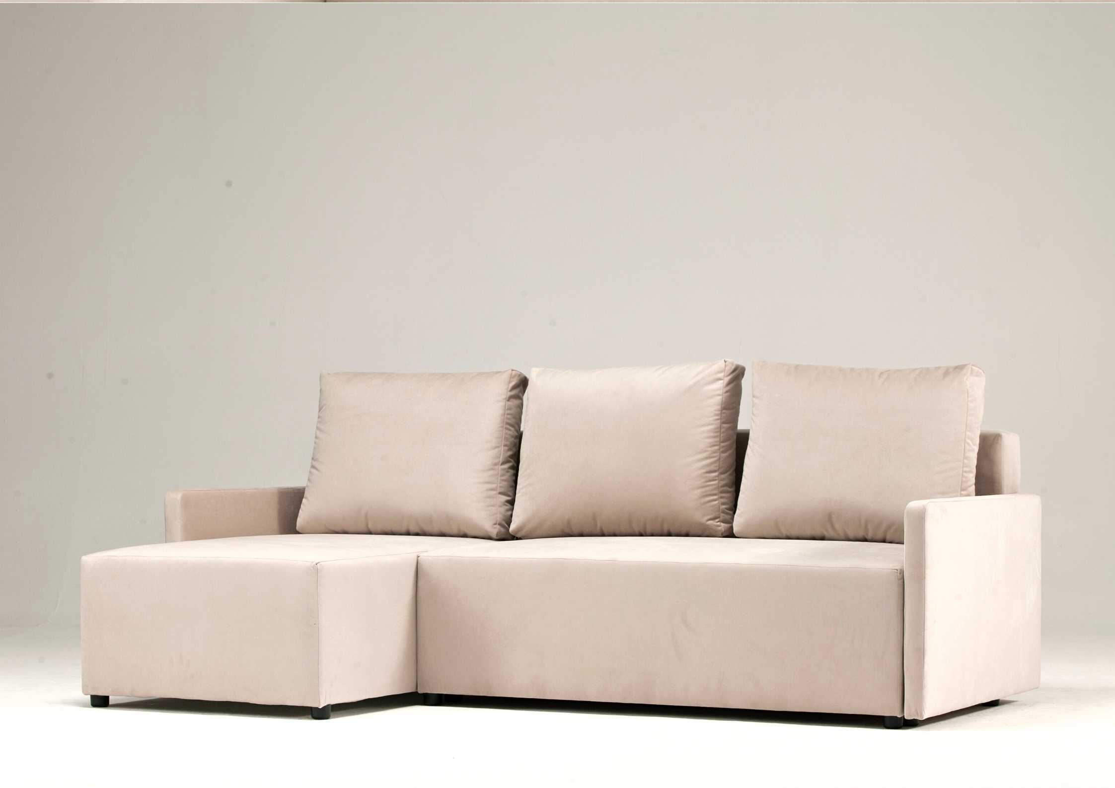 Beżowy narożnik do małego salonu